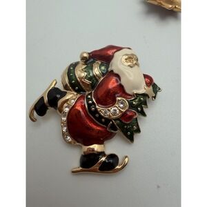 Liz Claiborne Rhinestone Enamel Christmas holiday Santa Clause Brooch